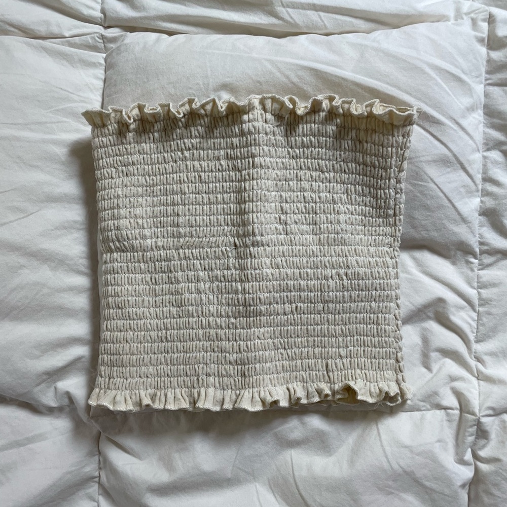 Brandy Melville Strapless Shirt